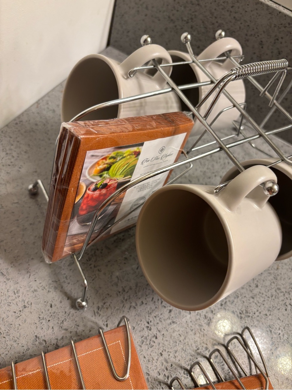 Mug Holder with 4 Ceramic Coffee Mugs in Taupe Beige and 2 napkin holders